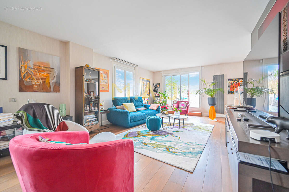 Appartement à LE PERREUX-SUR-MARNE