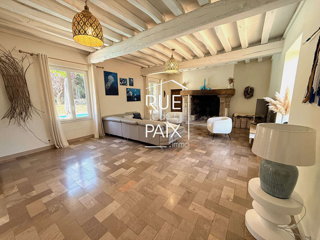 Propriété de charme entièrement rénovée avec gîte, piscine chauffée et parc paysager - photo 3