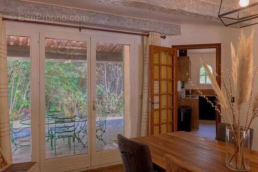 Maison à MOUGINS