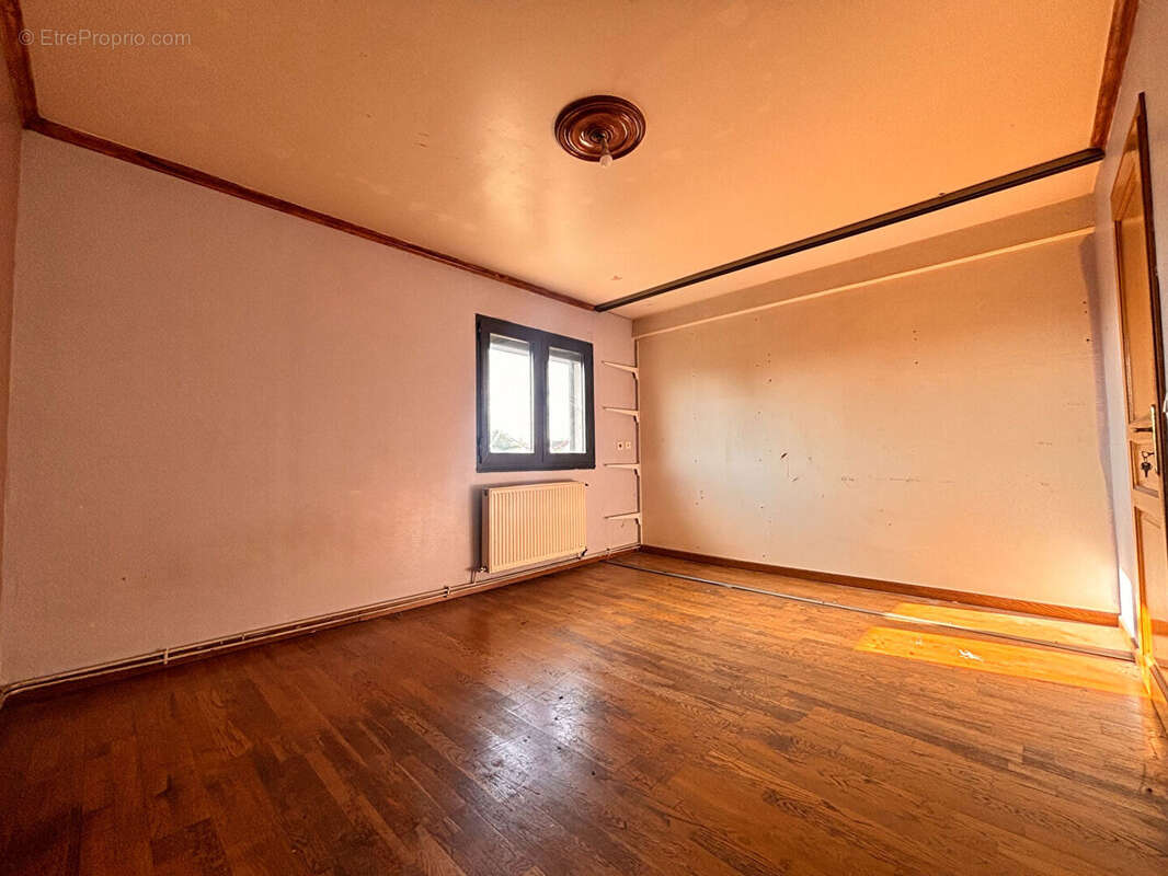 Maison à VILLEPARISIS