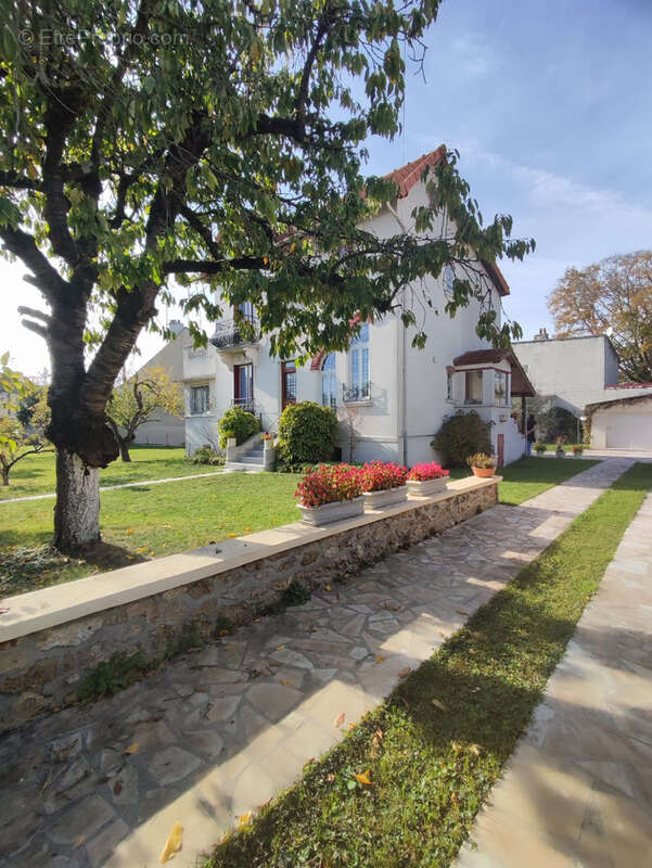 Maison à AULNAY-SOUS-BOIS