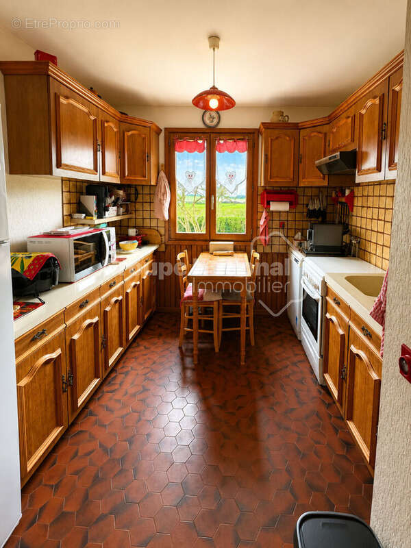 Maison Ste Genevieve 7 pièce(s) 98 m2 - photo 5