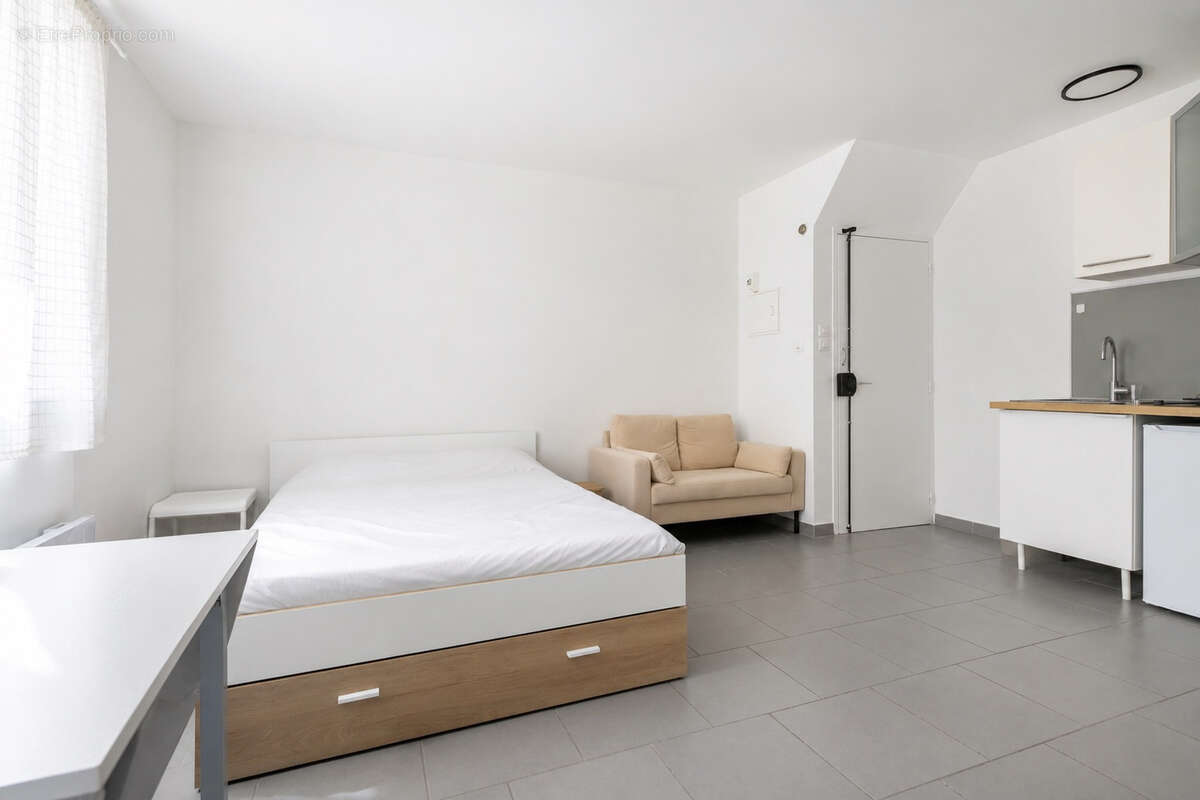 Appartement à MARSEILLE-5E