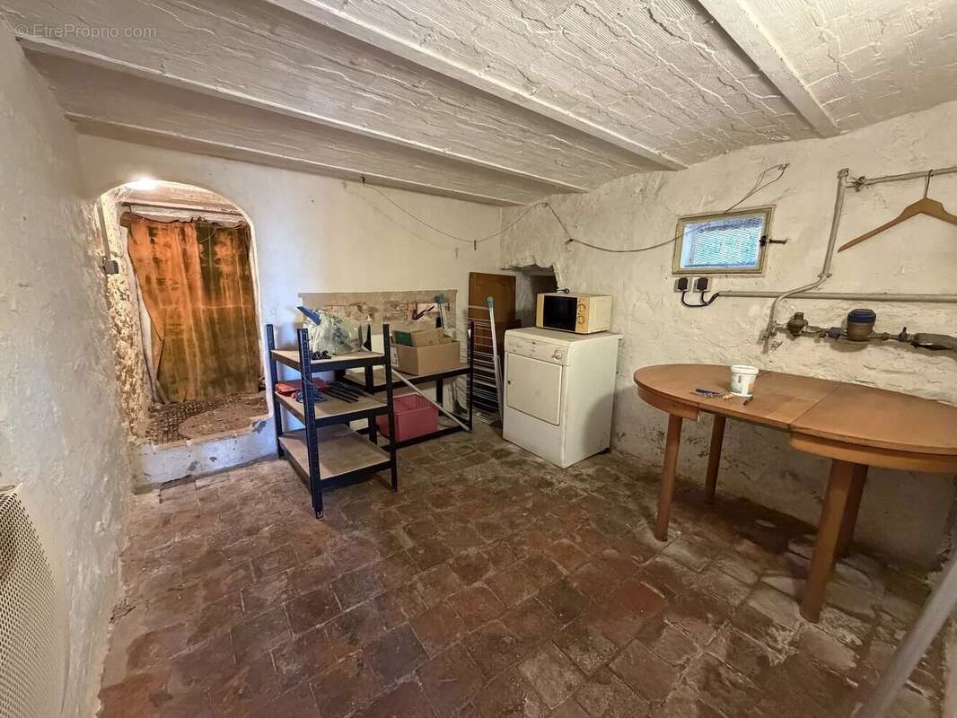 Maison à SAINT-HONORE-LES-BAINS