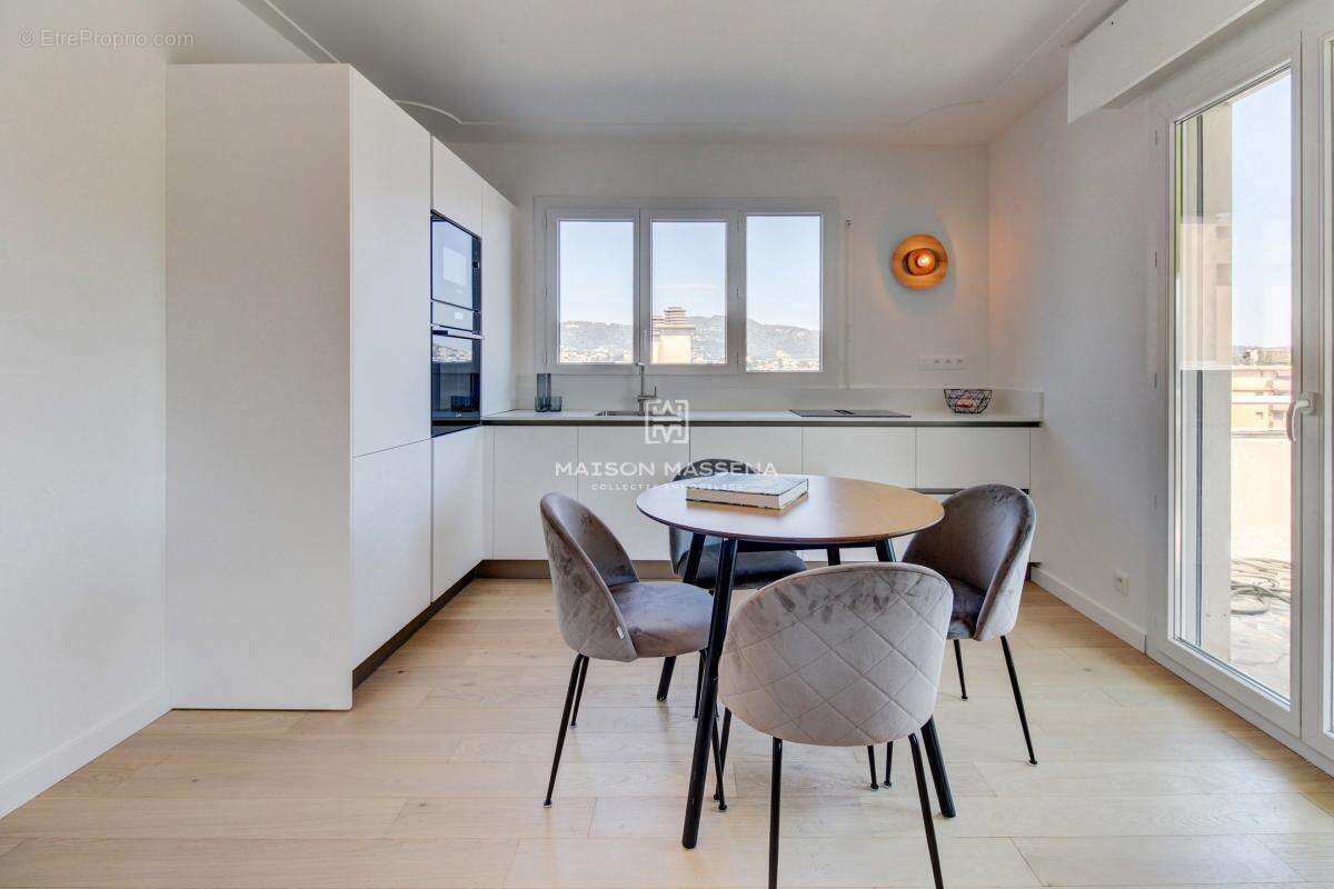 Appartement à NICE