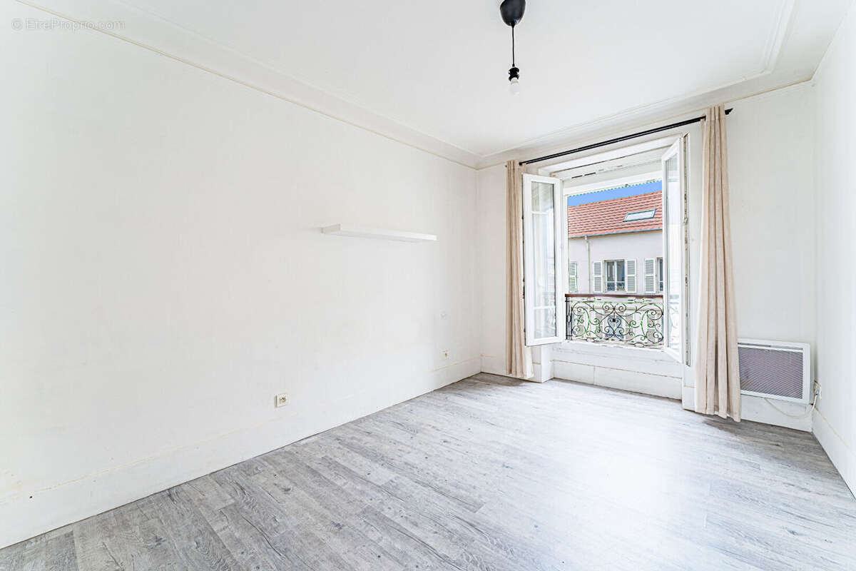 Appartement à ASNIERES-SUR-SEINE