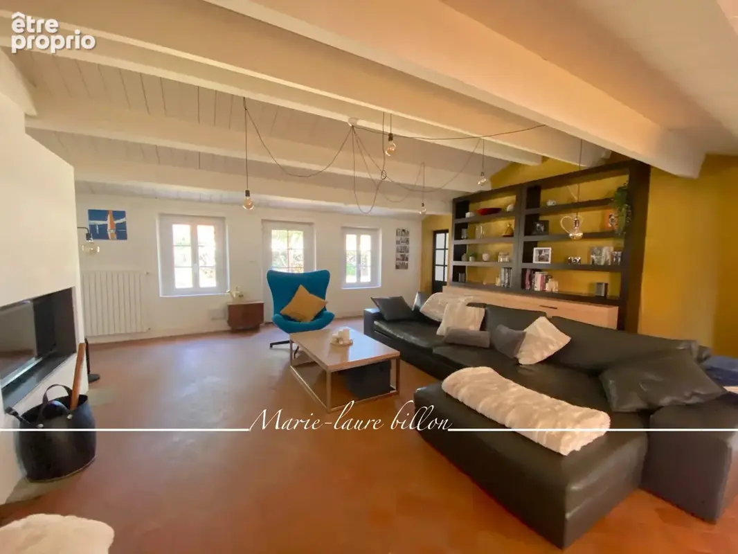 Maison à vendre 7 pièces SAINT HILAIRE DE RIEZ (85), longère+sa maison d'amis+annexes+piscine , parcelle 6000 m2 - photo 3