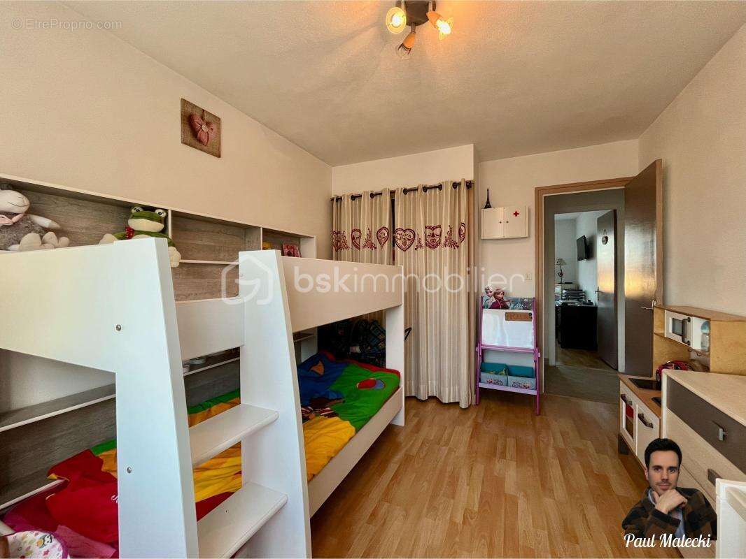 Maison à LA TOUR-DU-PIN