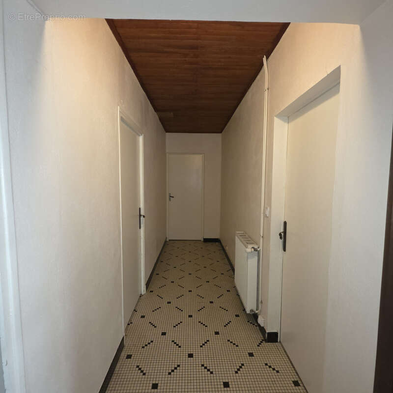 Maison à BELIN-BELIET