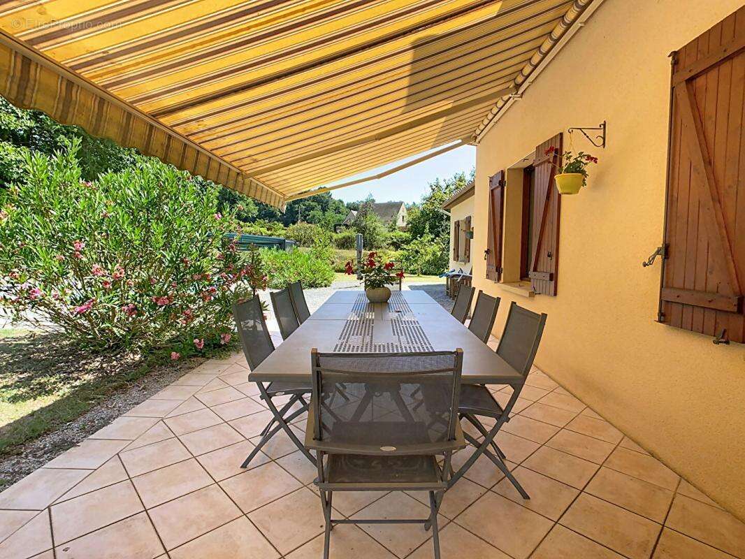 Belle maison contemporaine avec 5 chambres et piscine - photo 15