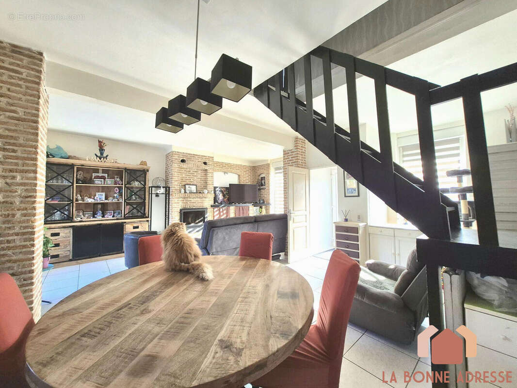 salon séjour - Maison à WATTRELOS