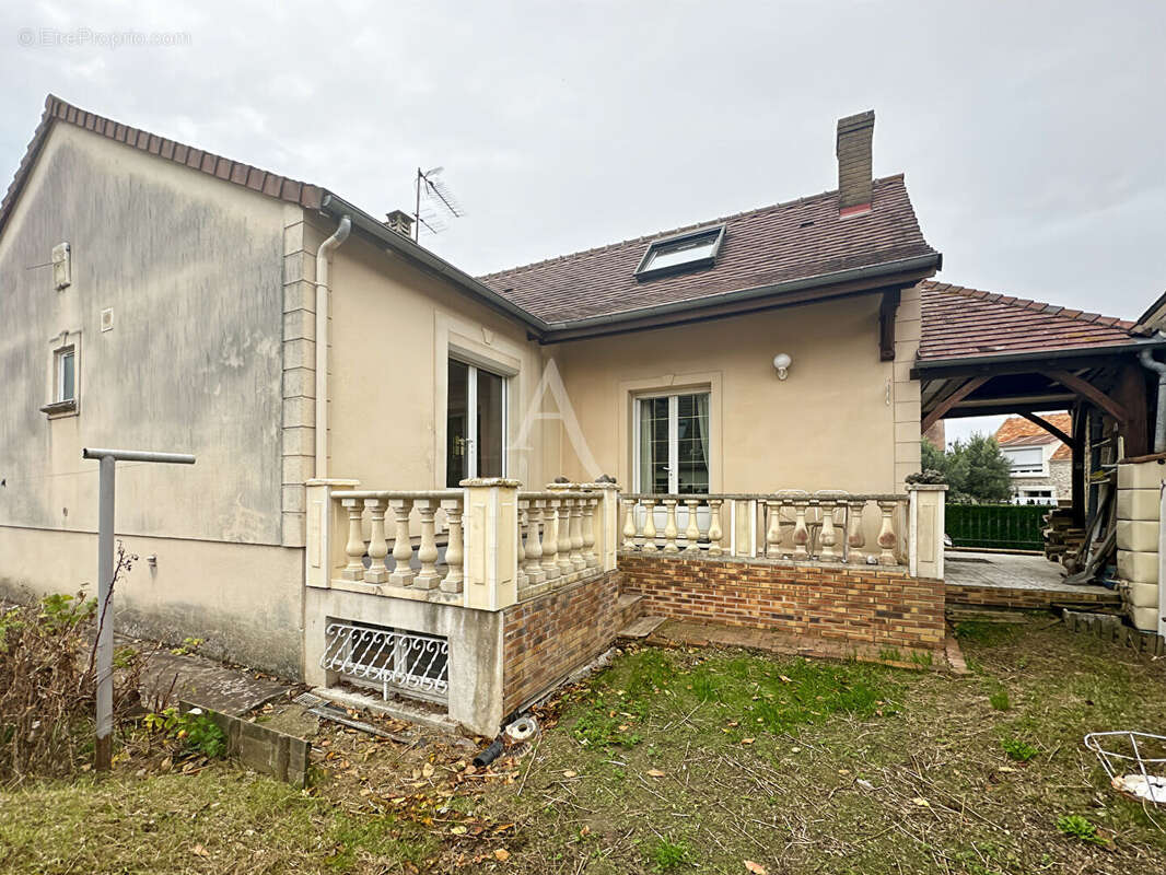 Maison à REAU