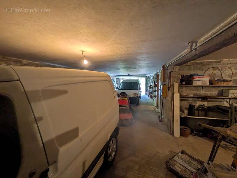 Kernascleden propriété composée d'une maison à usage d'habitation de 6 pièces 178 m² envion un hangar de 161m² envion, une ancie - photo 19