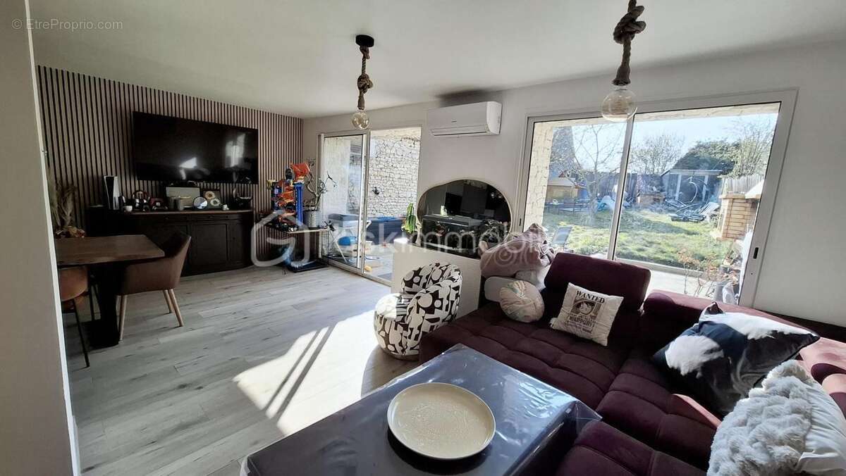 Maison à ANGERVILLE