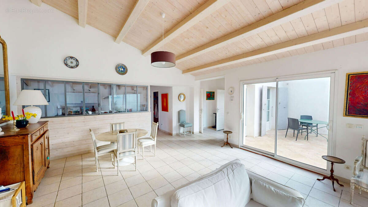 Maison à SAINTE-MARIE-DE-RE