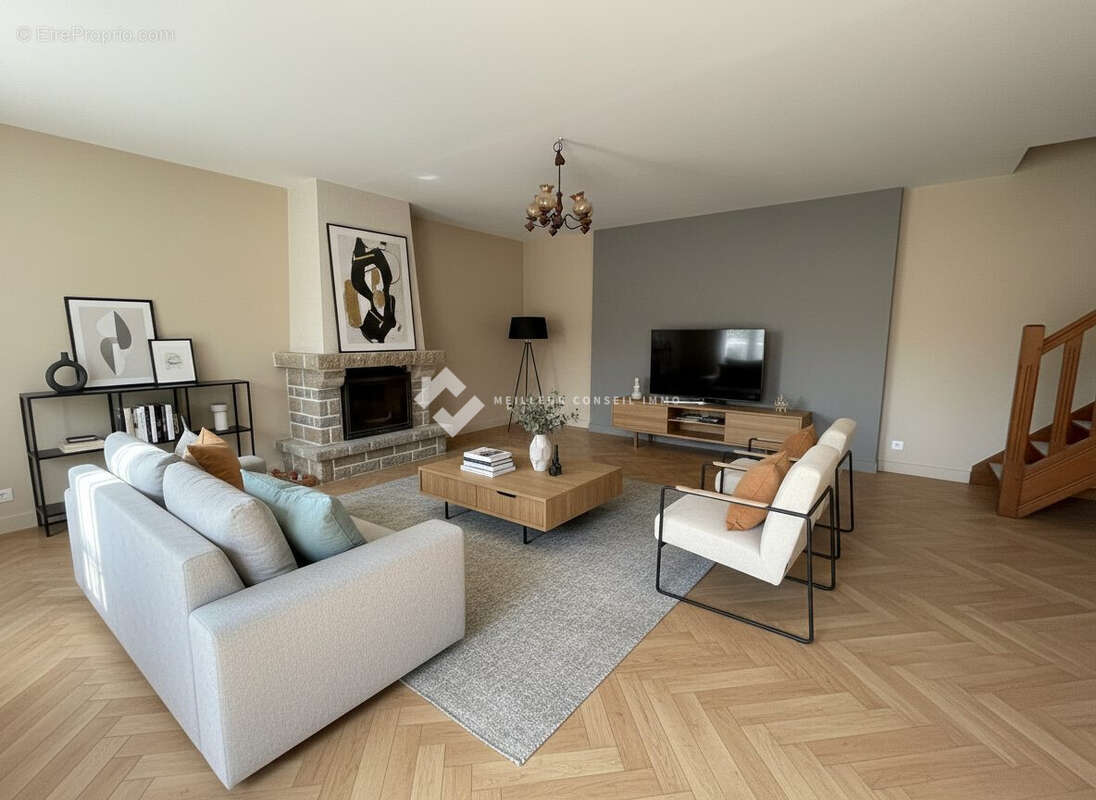Maison 145 m² à Saint-Julien  - photo 4