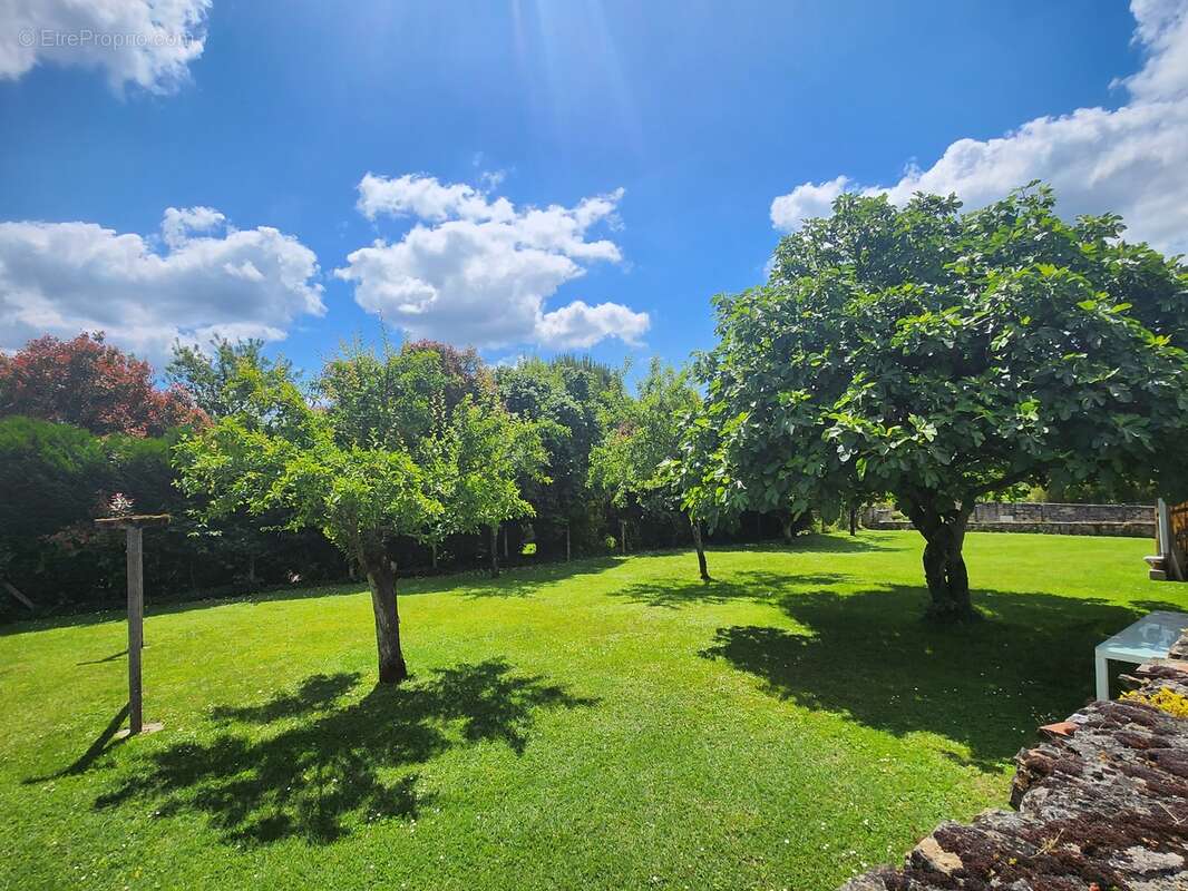 Maison à SAINT-SULPICE-D'EXCIDEUIL
