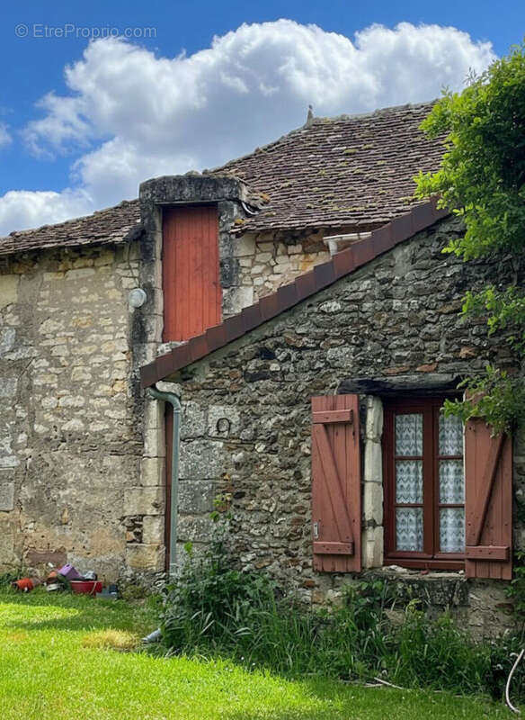 Maison à INGRANDES