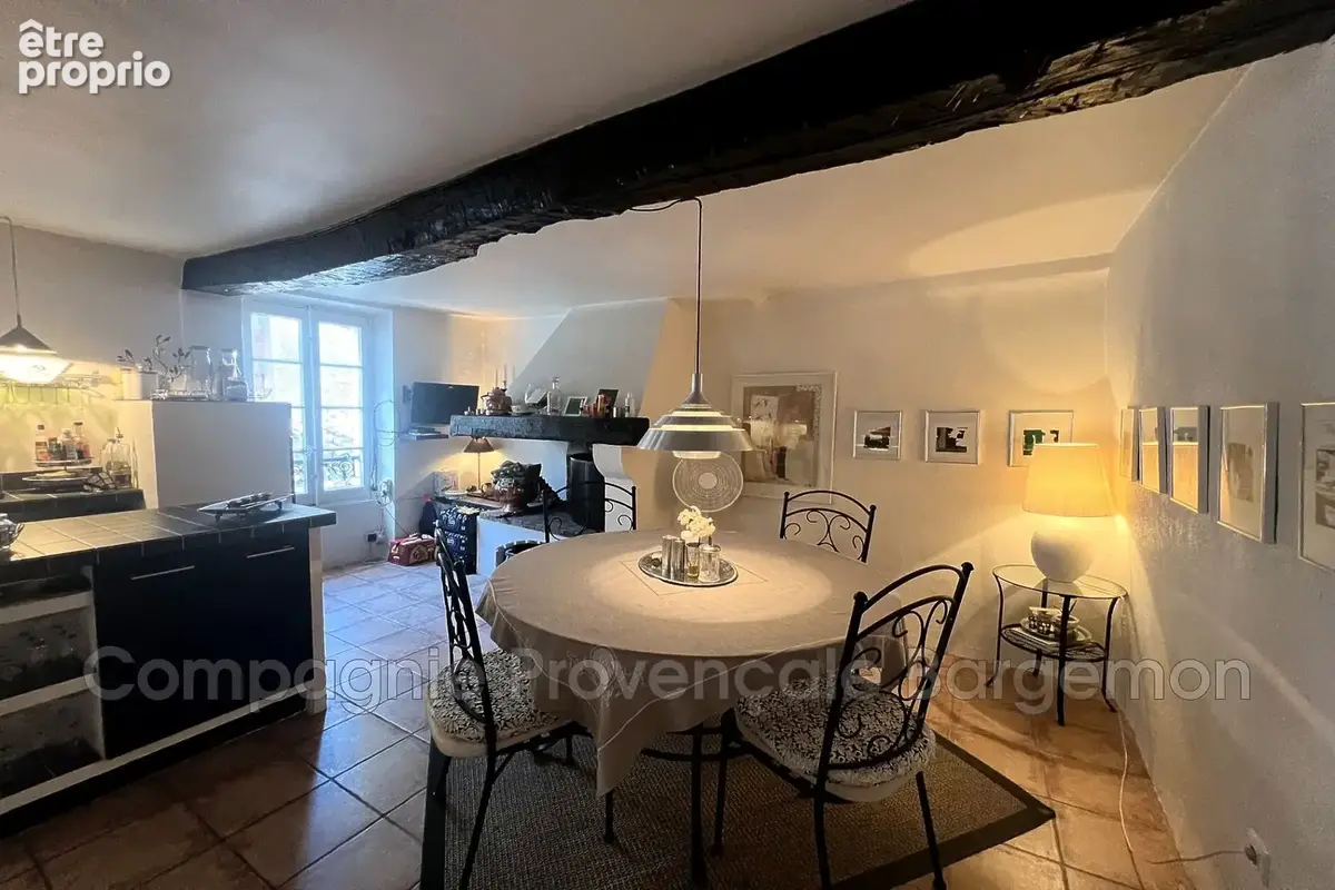 Appartement à BARGEMON