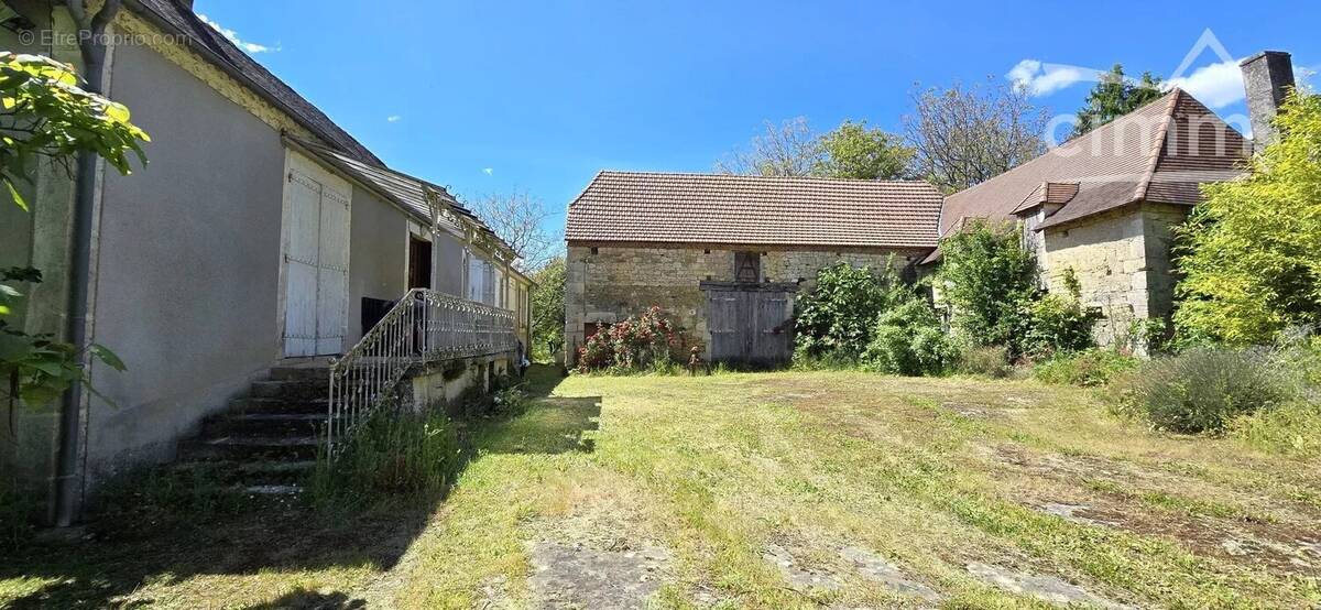 Maison à LA CHAPELLE-SAINT-JEAN