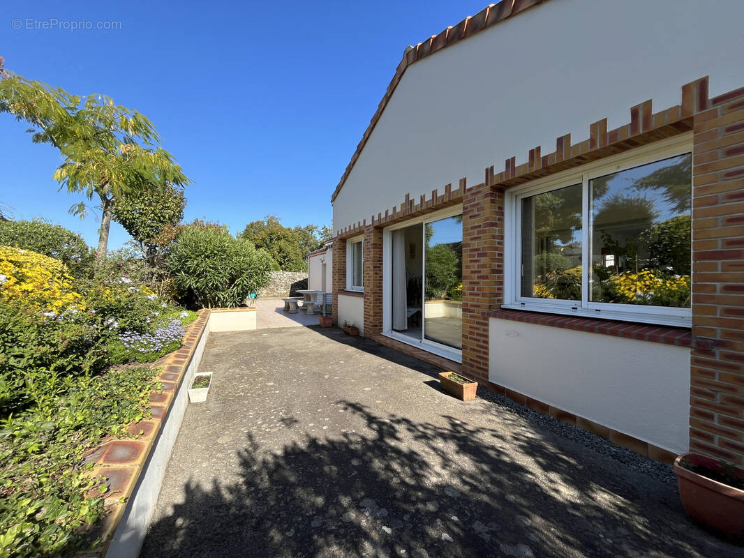 Maison à LE CELLIER