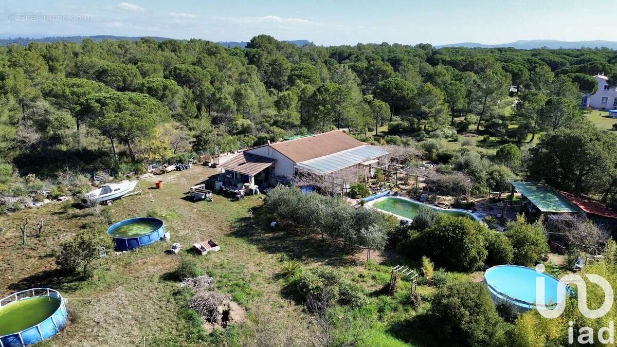 Photo 2 - Maison à LE CANNET-DES-MAURES