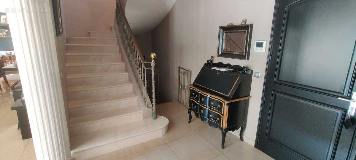 Maison à DRAGUIGNAN