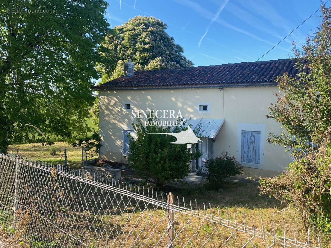 Maison à CHALAIS