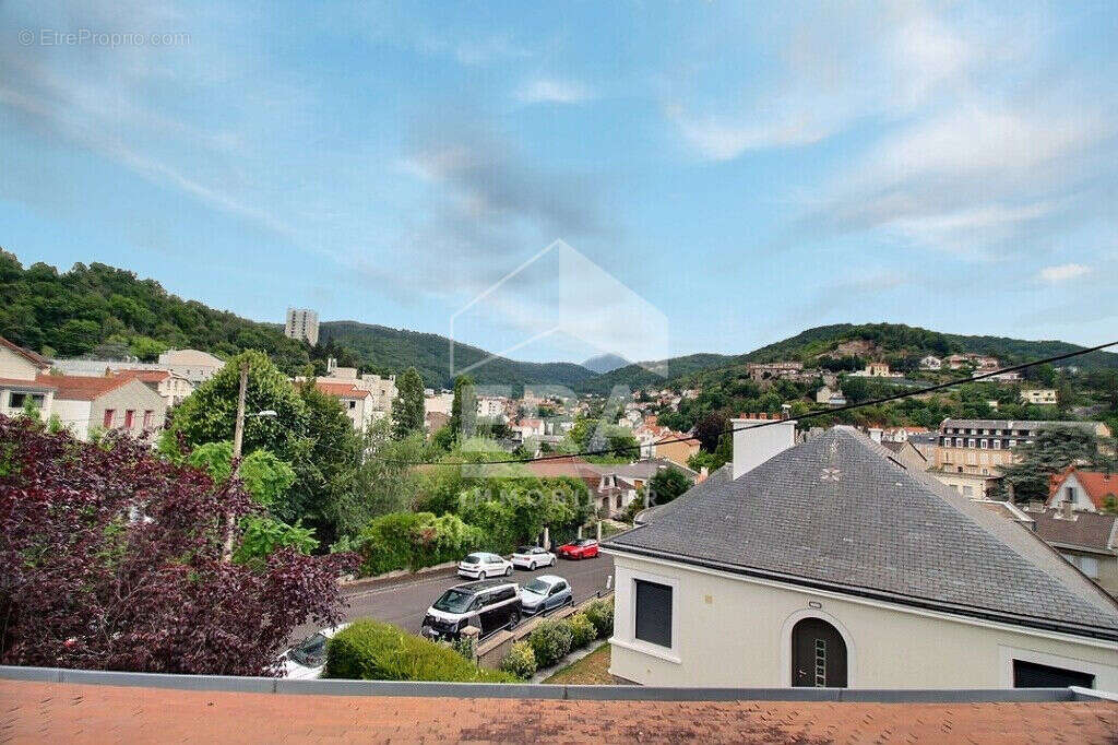 Autre à ROYAT