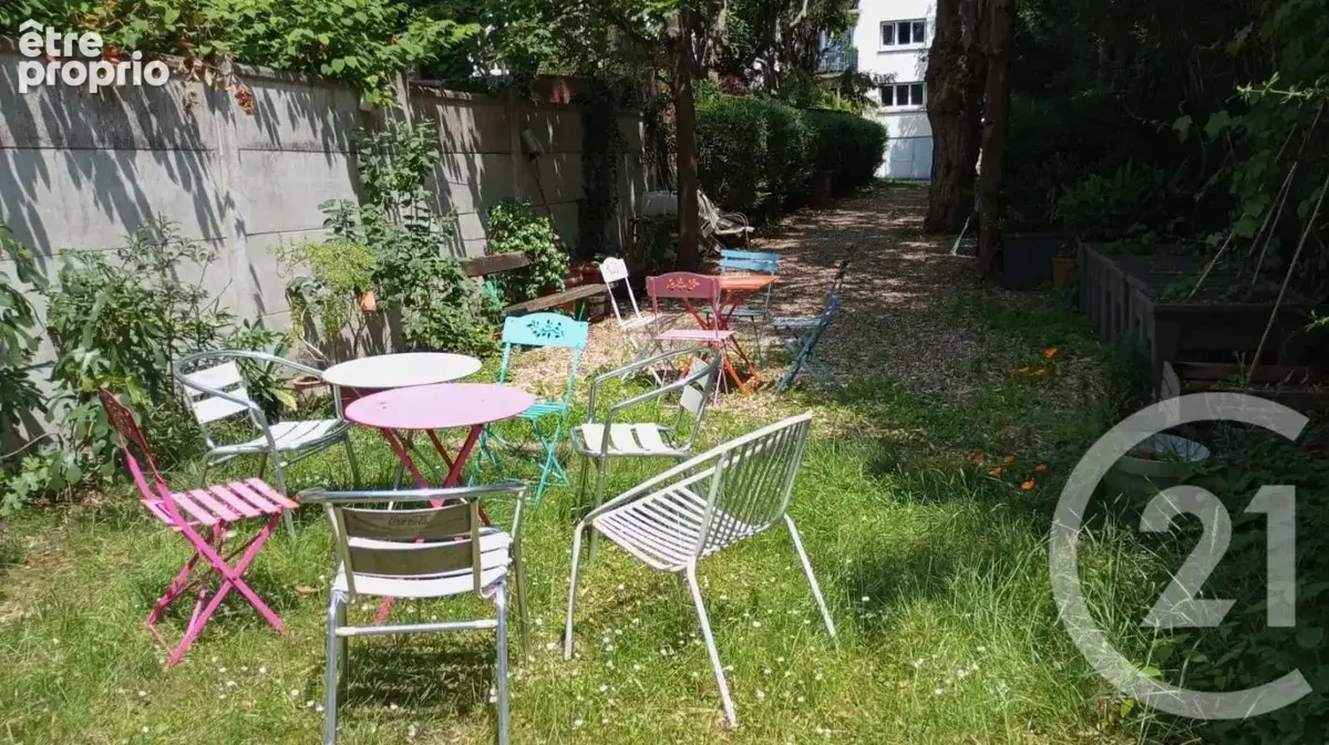 Appartement 3 pièces 59 m² à vendre à Fontenay-Sous-Bois (94120) - photo 2