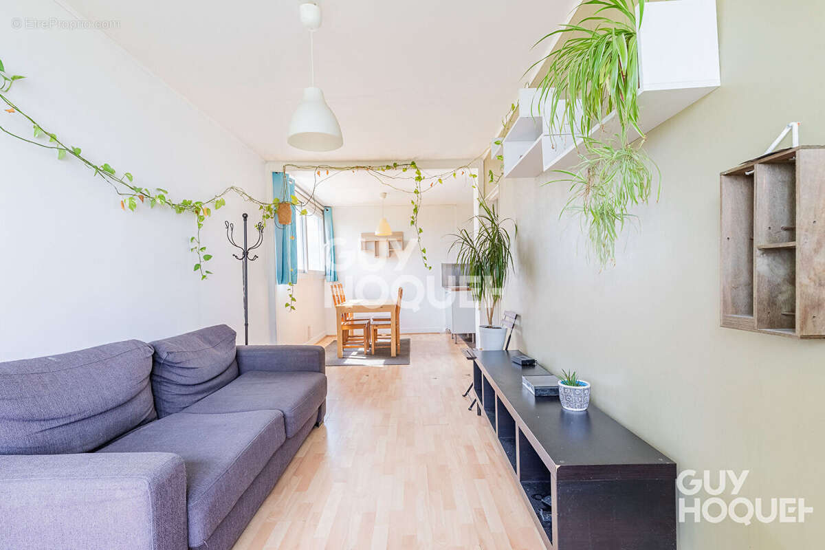 Appartement à SAVIGNY-SUR-ORGE