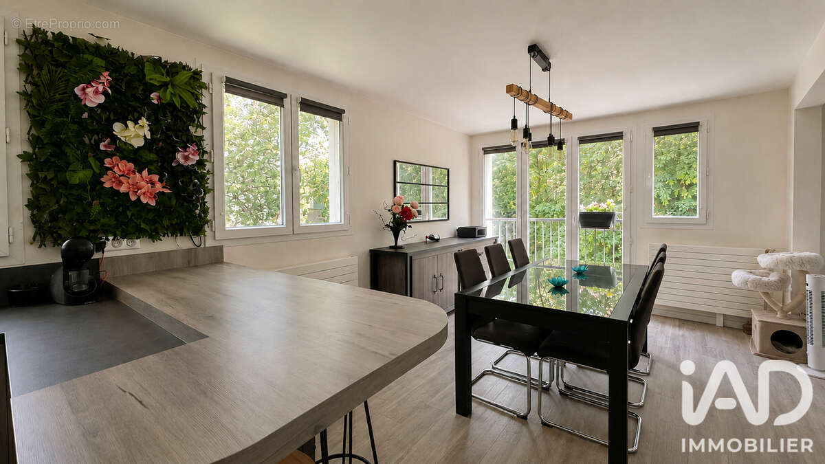 Photo 6 - Appartement à VILLIERS-SUR-ORGE