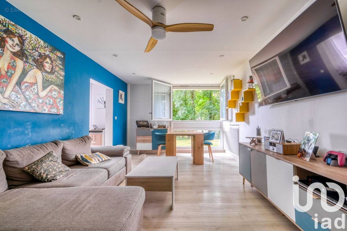 Photo 1 - Appartement à LIVRY-GARGAN