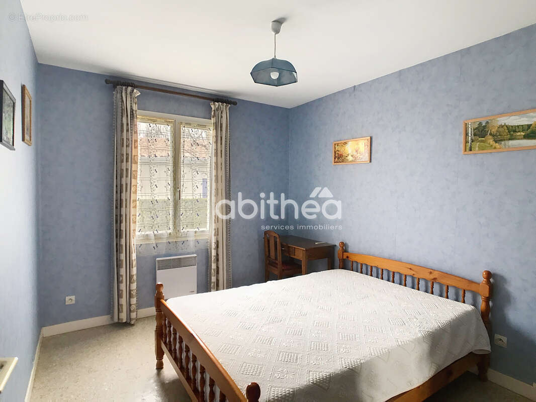 Maison à L'ISLE-D'ESPAGNAC