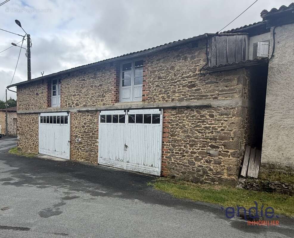 Maison à ROCHECHOUART