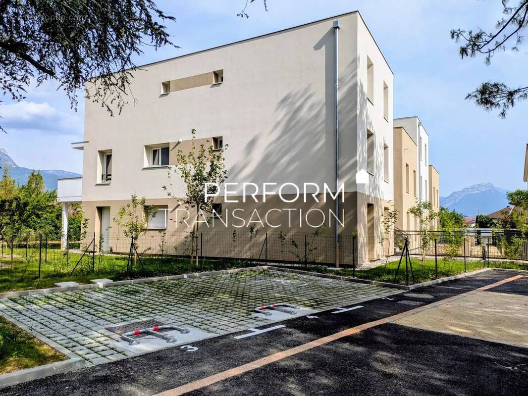 Appartement à ECHIROLLES