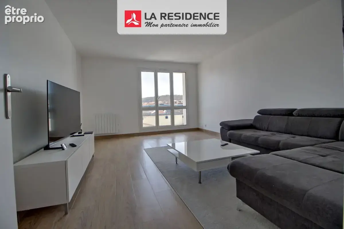 Appartement à PLAISIR