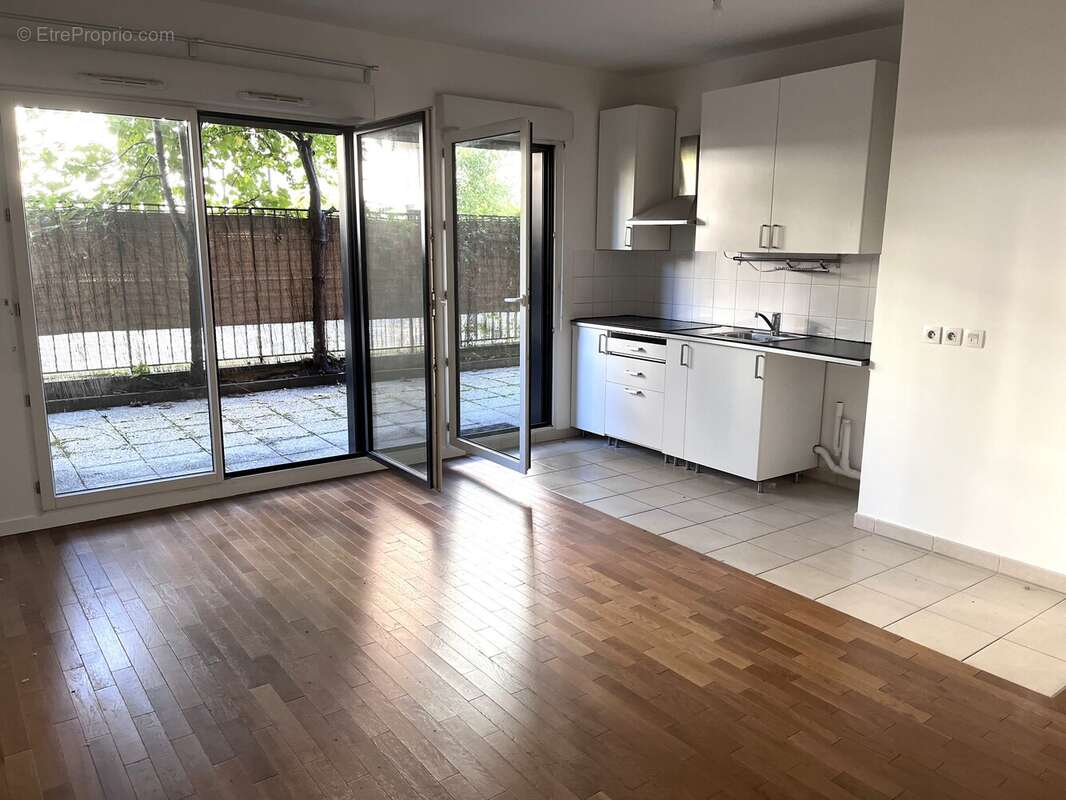Appartement à ASNIERES-SUR-SEINE