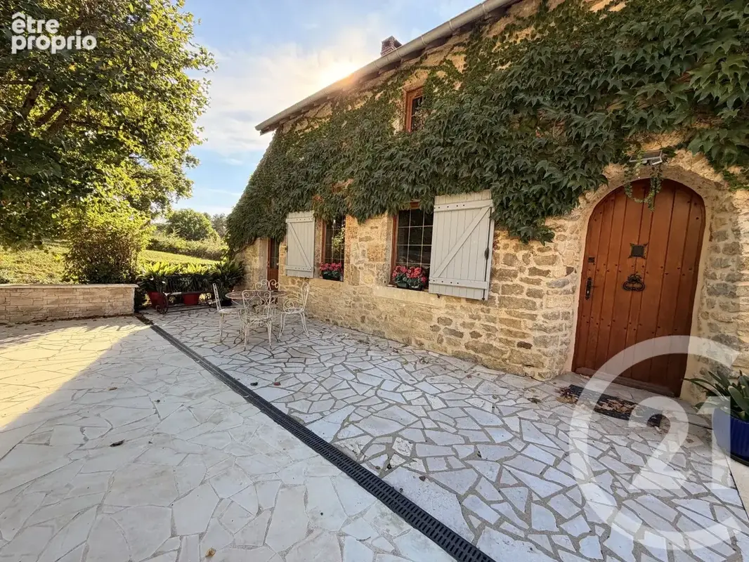Maison 13 pièces 328 m² à vendre à Bazoches (58190) - photo 4