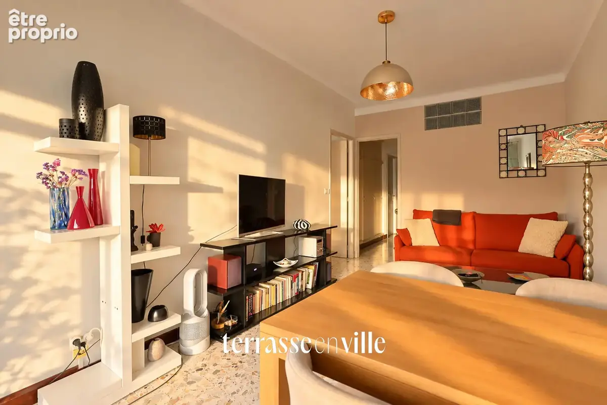 Aix en provence - quartier de la gare - appartement t2 -terrasse -  44 m2 - 245 000 € - - photo 5