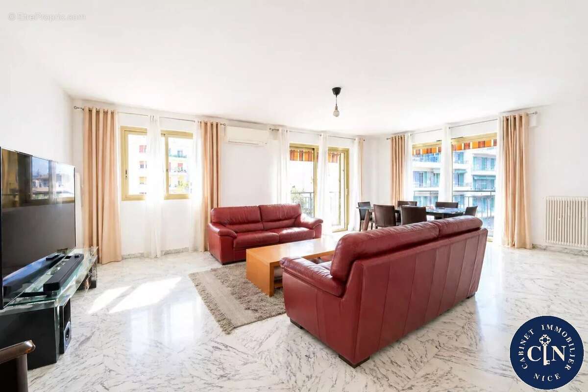 Appartement 95 m² à Nice  - photo 2