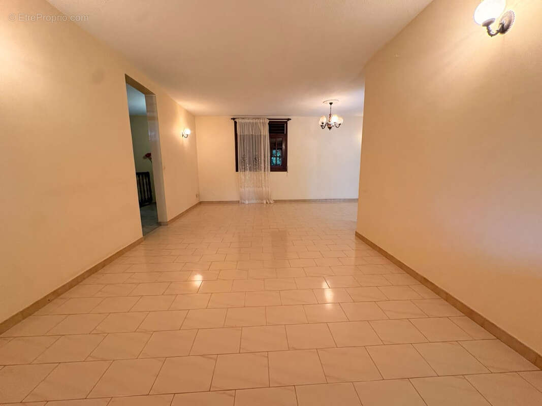 A saisir maison f4 idealement situee - photo 9