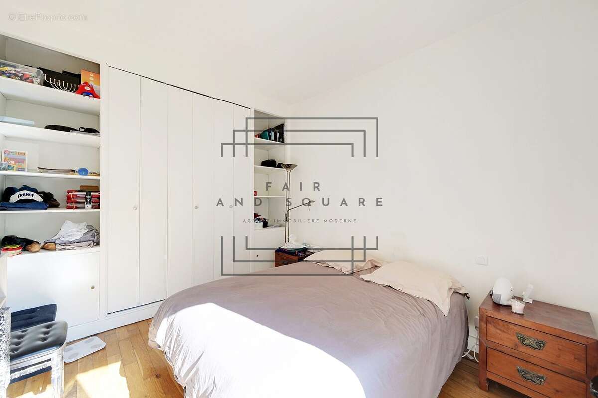 Appartement à NEUILLY-SUR-SEINE