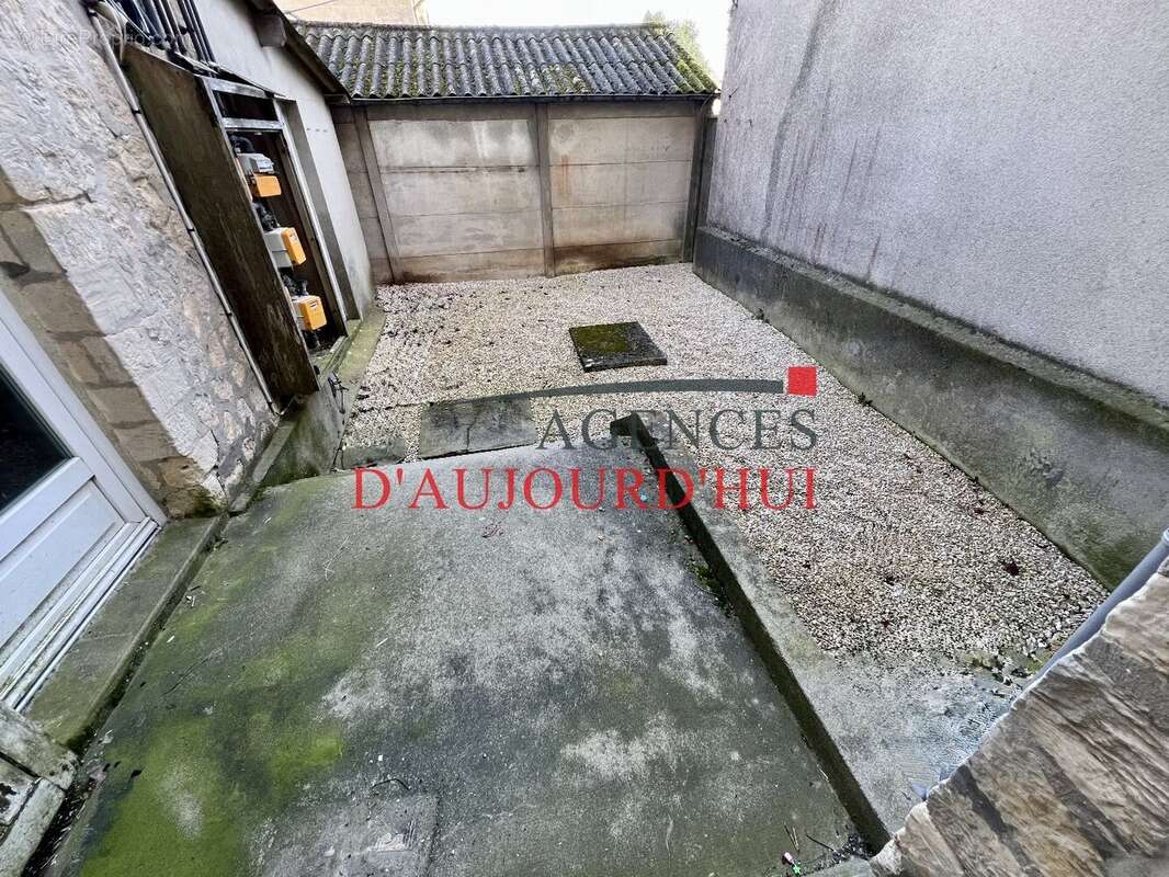 Commerce à VILLERS-BOCAGE