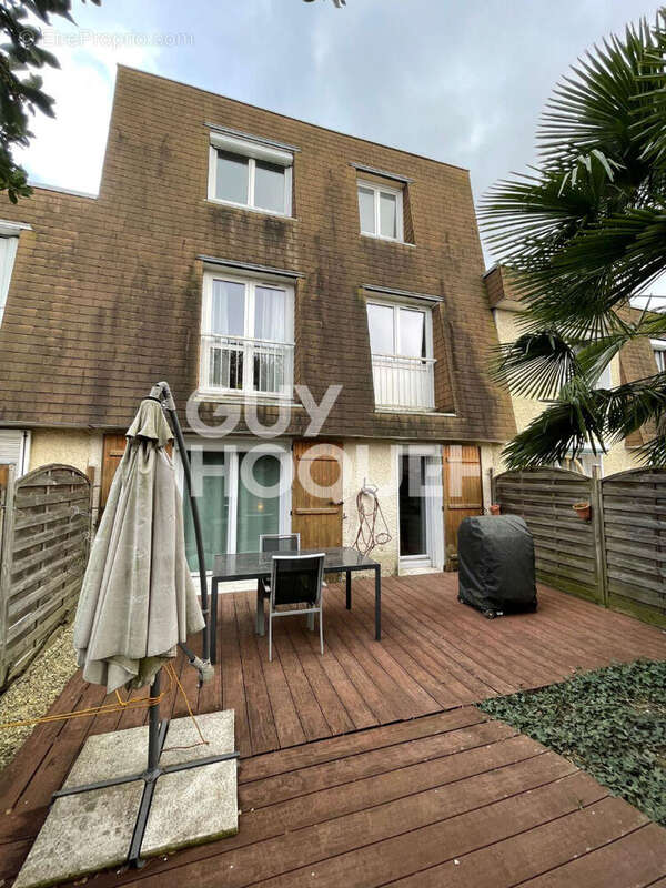 Maison à BONDOUFLE