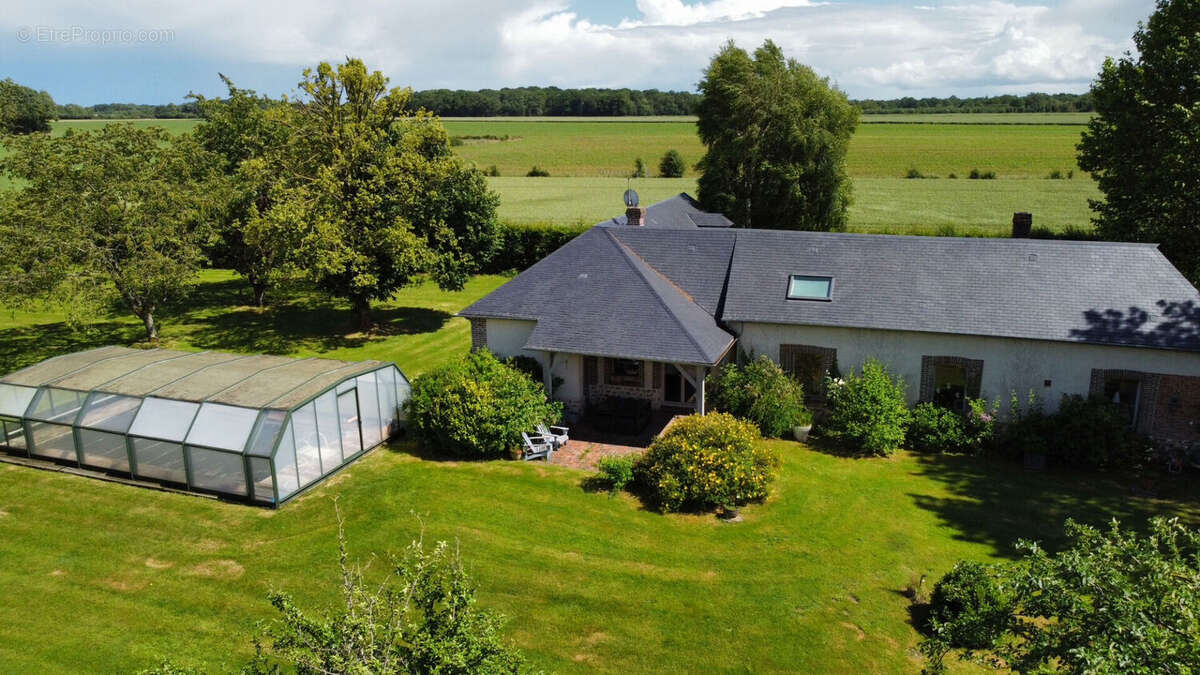 Maison à BERNAY