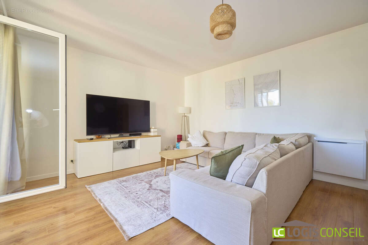 Appartement à CHATILLON