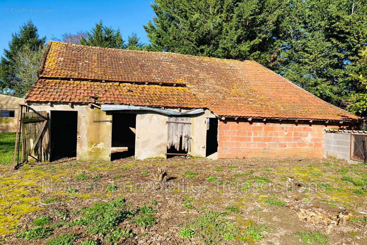 Maison à BARRAIS-BUSSOLLES