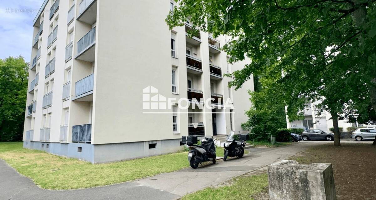 Appartement à TREMBLAY-EN-FRANCE