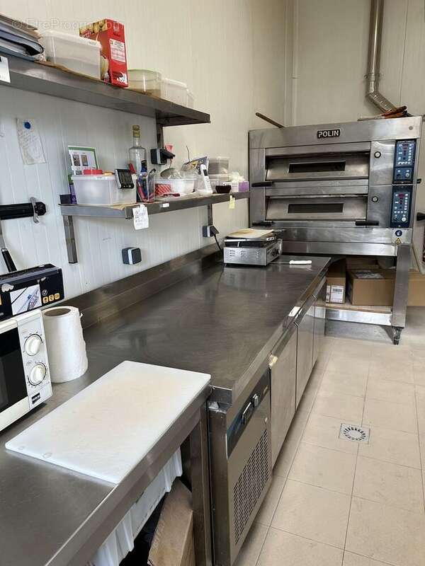 Commerce à LE VERNET